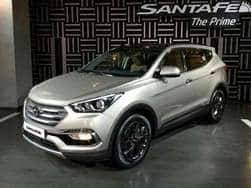 Santa fe 2020 is here are all specifications of santa fe 2020 price in india, price in usa, exterior features, interior features, dimensions, engine, variants. Hyundai Santa Fe Price In India Hyundai Santa Fe Reviews Photos Videos India Com