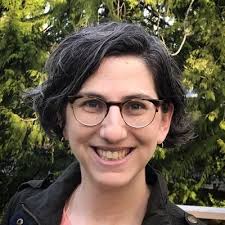 Danielle Burt (@danielle_burt_)