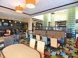 You can enjoy a drink at the bar/lounge. Hilton Garden Inn Cincinnati Mason