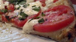 Pizza At The Farmers Table In Grantham Nh With Images Places To Eat Whats For Lunch Farmers Table