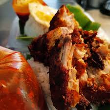 Nasi lemak cinta sayang love is all you need, and the nasi lemak here at nasi lemak cinta sayang is full of it, readily available 24 hours a day in seksyen 13 shah alam. Nasi Lemak Cinta Sayang Bukan Waktu Pagi Je Orang Makan Nasi Lemak Tengahari Ke Petang Masih Ada Yang Makan Nasi Lemak Facebook