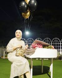 Genap seminggu dilahirkan, ayu raudhah dan suaminya, zaquan adha berkongsi wajah cahaya mata kelima. Yes I M Pregnant Again Sempena Ulang Tahun Kelahiran Ayu Raudhah Umum Sedang Hamil Anak Kelima Tahniah Pa Ma