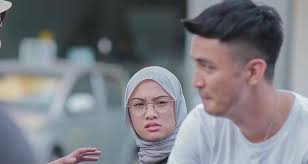 Duda pujaan dara episod 12 full movie. Cemburu Seorang Perempuan Kepala Bergetar Episod 6