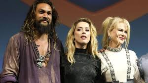 The change.org petition comes after johnny depp was removed from fantastic beasts following his libel case loss against the sun newspaper. Amber Heard Aquaman Dreharbeiten Waren Eine Feuchte Angelegenheit