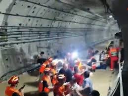 Jun 30, 2021 · 原標題：同濟大學建築本科畢業設計展聚焦城市再生6月27日，同濟大學與藝倉美術館聯合舉辦的《浮想城市——同濟大學建築與城市規劃學院2021建築. Rtk Wzgu31tuvm