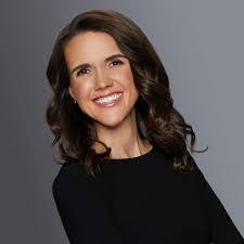 Kellie Mackey's Instagram, Twitter & Facebook