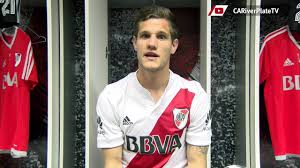 Jun 29, 2021 · a comienzos del año 2018, bruno zuculini regresó al fútbol argentino para incorporarse a las filas de un gigante como river plate. Bruno Zuculini Y Su Saludo Para Todo River Youtube