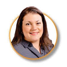 Erin Moser's Instagram, Twitter & Facebook