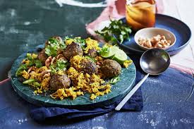 I cut the recipe in half but used the whole amounts of spices for both of us and it was perfect!! 32 Lamb Mince Recipes To Keep It Fast This Week