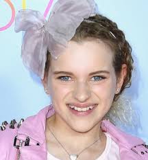 Their fame and popularity has partially risen due to the oldest sibling of the group, sabre norris' success in surfing and skating. Sabre Norris Bio Net Worth Facts Age Height Nationality Siblings Family