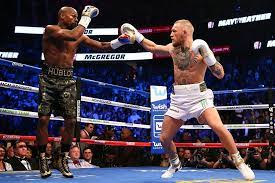 Боксер не должен стоять в боевой стойке! Flojd Mejvezer Konor Makgregor 26 Avgusta 2017 Chempionat