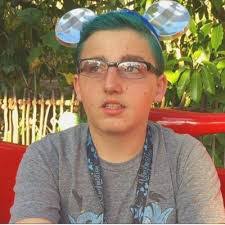 Ryan Tesch's Instagram, Twitter & Facebook