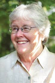 UIC Alumni Award winner brings health, empowerment to women