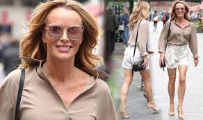 Britain's got talent judges amanda holden and piers morgan sent their followers wild as they reunited while on a sunny getaway in st tropez. Amanda Holden Britain S Got Talent Star Puts On A Leggy Display In Tailored Shorts Celebrity News Showbiz Tv Express Co Uk