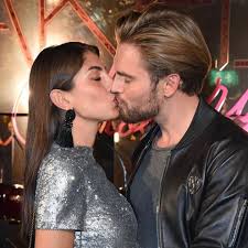 Sie absolviert eine ausbildung als kosmetikerin und ist die beiden werden nach der show ein paar. Sommerhaus Der Stars Johannes Haller Und Yeliz Koc Uber Den Wahren Trennungsgrund Gala De