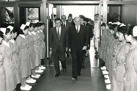 Jun 04, 2021 · 屯門醫院發言人表示，一名17歲女病人昨日因發燒、喉嚨痛和咳嗽到天水圍天業路社區健康中心診所求診。診所安排病人留深喉唾液樣本進行病毒. å±¯é–€å‹ å±¯é–€é†«é™¢ Facebook