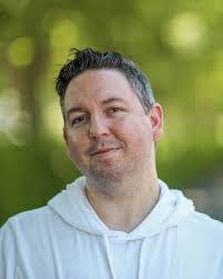 Casey Davenport's Instagram, Twitter & Facebook