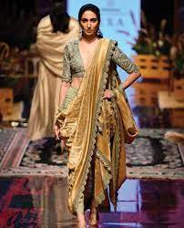 Latest Fashion Trends In India Threads Of Love Fashion Trends Clothes Styles Portfolio E Magazine Spring on a budget 12 march 2017 3 street style inspirations, 3 trends, 3 season perfect looks under rs.