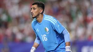 Oussama Benbot: quem é o goleiro da Argélia contra a Suíça