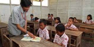 Gambar animasi guru mengajar terbaru. Bintan Kekurangan Guru 700 Kuota Cpns Diajukan Ke Pusat Jurnal Kepri