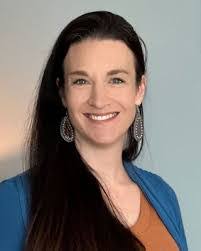 Shanna Martin's Instagram, Twitter & Facebook