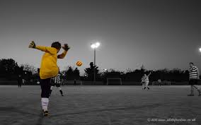 Einen uberzeugen beweis dafur liefert. Fussball Schwarz Und Weiss Fussballtapete B Q 825x550 Wallpapertip