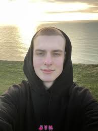 Hello, my name is Vanya, I'm 18 years old I'm looking for sponsors in  Berkshire to work and living I'm study for 4th year college student in the  city of Sumy, now