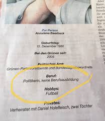 Weil eine mutter das nicht. Gabor Paal On Twitter Das Ist Ja Mehr Als Frech Liebe Bnn Baneuna A Baerbock Hat Einen Master In Volkerrecht Nicht Keine Berufsausbildung Https T Co Utmm4jxwo1 Twitter