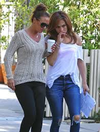 Top Shots Week Of June 23 2014 Leah Remini Jennifer Lopez Weekend Outfit