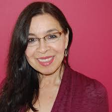 Dianne Solis's Instagram, Twitter & Facebook