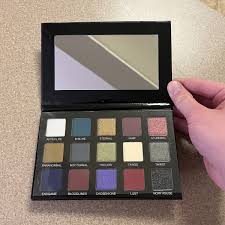 Celina Spooky Boo CelinaSpookyBoo BeautyxBoo 15 Color Eyeshadow Palette .79  Oz | eBay