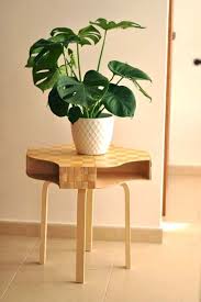 Ein Beistelltisch Aus Knuff Zeitschriftensammlern Ikea Diy Ikea Dekor
