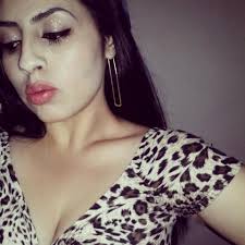 Marlene Ballesteros (@angelaleslie27)