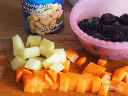Miyar kuka or miyan kuka, also known as luru soup, is a type of nigerian dish from the northern part of nigeria. Bean Miya Tare Da Girke Girke Prunes Tare Da Hotuna Daga Mataki Zuwa Mataki