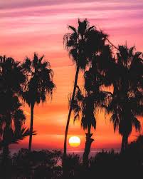 لحظة غروب الشمس في كاليفورنيا Breathtaking Places Sunset Sunrise Sunset