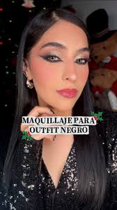 MAQUILLAJE PARA OUTFIT NEGRO 🎄 , Pupilentes/lenses: “hope brown” code PENA  20% off @haniix_official , Nude x @beautycreations.cosmetics , Riding solo  vl 2 shadow “cowboy era” ...