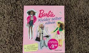 Maybe you would like to learn more about one of these? Schnittmuster Barbie Puppenkleider Ebook Puppenkleidung Fur Schmale Puppen 4 Schnittmuster Abendkleid Barbie Hochzeitskleid Barbie Klamotten Barbie Zubehor Puppen Schnittmuster Barbie Braut Barbie Hochzeitskleid Barbie Kleid Barbiekleidung
