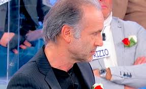 Riccardo mostra il suo fisico sui social. Chi E Maurizio P Corteggiatore Gemma Trono Over Eta E Cognome Chiechiera It