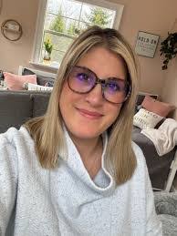 Diane Mccamy's Instagram, Twitter & Facebook