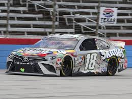 A team is limited to four cars in each of the nascar series. Kyle Busch Salvages Cup Series Winning Streak At Texas Accesswdun Com