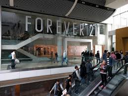 Does forever 21 give back to community? Forever 21 Investigating Possible Credit Card Breach