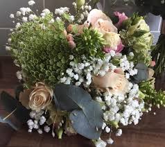 What a lovely weekend for a wedding! My bride chose blush pinks, whites and  greens for her big day and it was a pleasure to create the flowers for her.
