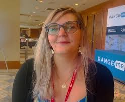 Kandy Barnes's Instagram, Twitter & Facebook