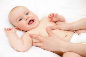 Kembung biasa terjadi setelah makan atau minum dalam jumlah banyak. Teknik Pijat Bayi Hilangkan Perut Kembung Lifestyle Bisnis Com