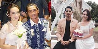 Tahukah kamu kalau arya saloka pernah berambut gondrong? Beda Banget Ini Adu Gaya Pernikahan Asli Arya Saloka Dengan Aldebaran Di Sinetron Ikatan Cinta Diadona Id