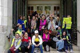 Le palais de la femme est un établissement dédié à la prévention de l'exclusion sociale et à l'insertion, réservé aux femmes majeures. Des Femmes Du Palais De La Femme En Lutte 50 50 Magazine50 50 Magazine Les Peripeties De L Egalite Femmes Hommes