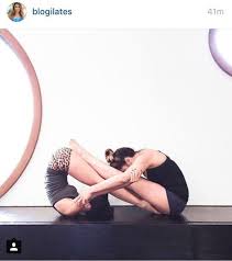 Cool Infinity Yoga Pose For Two People Great For Best Friends Couples Yoga Poses Yoga Poses For Two Partner Yoga Poses