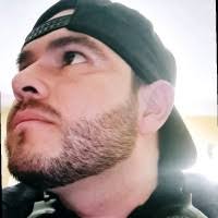 10+ perfiles de «Alejandro Uriarte»