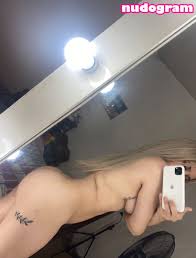 Abril Buffet  abrilbuffet  buabii Nude Leaks OnlyFans Photo 8 - Nudogram  v2.1