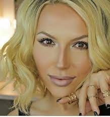 Elena Little Women La Love Her Make Up Little Women La Makeup For Older Women Beauty Hacks